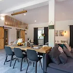 Vakantiehuis Staymoovers - Secret Loft W Poblizu Krakowa
